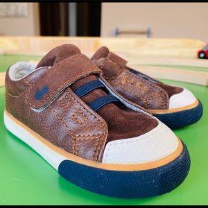 See Kai Run Size 6 Gently Used Sneakers